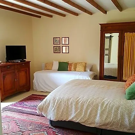 La Foret Bed & Breakfast 3*
